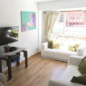 Urbanza City Center And Beach Apartment Apartment